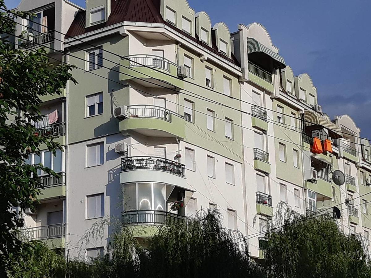 Apartment Union Kumanovo Luaran gambar